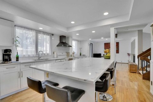5819 Coach Hill Road Sw, Calgary, AB - Indoor Photo Showing Kitchen With Upgraded Kitchen