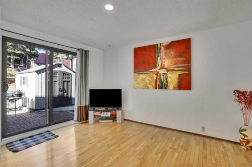 5819 Coach Hill Road Sw, Calgary, AB - Indoor