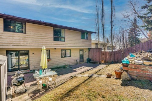 5819 Coach Hill Road Sw, Calgary, AB - Outdoor