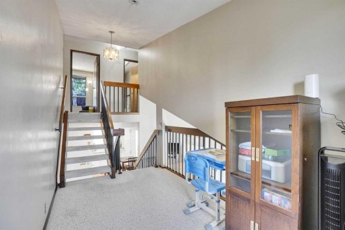 5819 Coach Hill Road Sw, Calgary, AB - Indoor Photo Showing Other Room