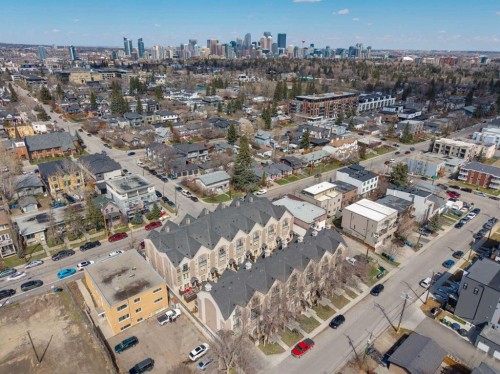 6-1729 34 Avenue Sw, Calgary, AB - Outdoor With View