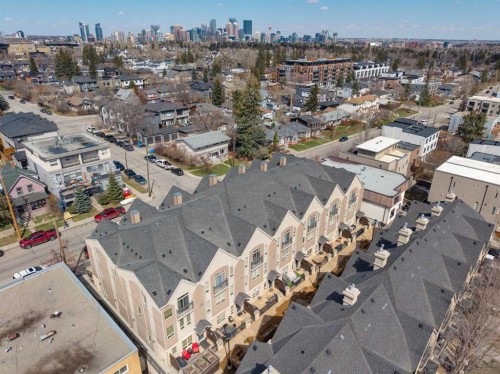 6-1729 34 Avenue Sw, Calgary, AB - Outdoor With View