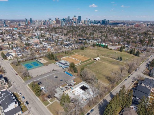 6-1729 34 Avenue Sw, Calgary, AB - Outdoor With View