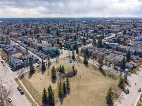 6-1729 34 Avenue Sw, Calgary, AB - Outdoor With View