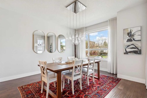2205 3 Avenue Nw, Calgary, AB - Indoor Photo Showing Dining Room