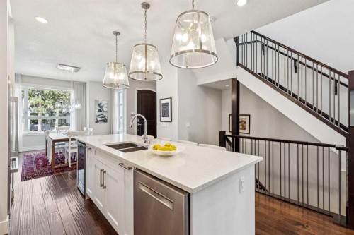 2205 3 Avenue Nw, Calgary, AB - Indoor Photo Showing Kitchen With Double Sink