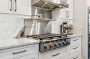 2205 3 Avenue Nw, Calgary, AB  - Indoor Photo Showing Kitchen With Upgraded Kitchen 