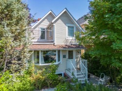 1630 7 Street NW Calgary, AB T2M 3H6