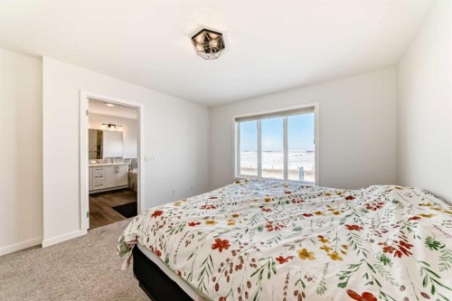82 Magnolia Court Se, Calgary, AB - Indoor Photo Showing Bedroom