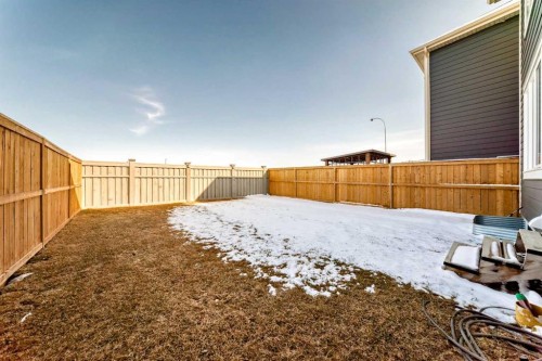 82 Magnolia Court Se, Calgary, AB - Outdoor