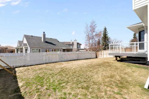 190 Hawkville Close Nw, Calgary, AB - Outdoor