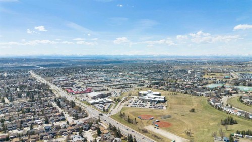 190 Hawkville Close Nw, Calgary, AB - Outdoor With View