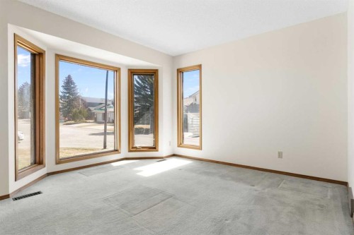 190 Hawkville Close Nw, Calgary, AB - Indoor Photo Showing Other Room