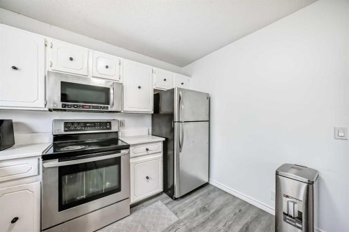 365 Whitlock Way Ne, Calgary, AB - Indoor Photo Showing Kitchen