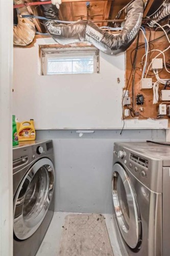 365 Whitlock Way Ne, Calgary, AB - Indoor Photo Showing Laundry Room