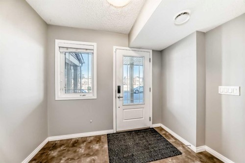 147 Windford Crescent Sw, Airdrie, AB - Indoor Photo Showing Other Room