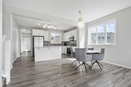 171 Carringham Road Nw, Calgary, AB - Indoor