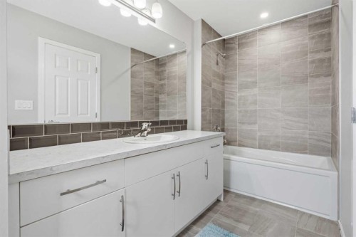 171 Carringham Road Nw, Calgary, AB - Indoor Photo Showing Bathroom