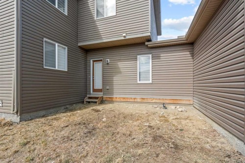 171 Carringham Road Nw, Calgary, AB -  With Exterior