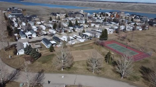 75 White Pelican Way, Rural Vulcan County, AB 