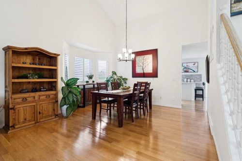 52 Christie Knoll Heights Sw, Calgary, AB - Indoor Photo Showing Dining Room