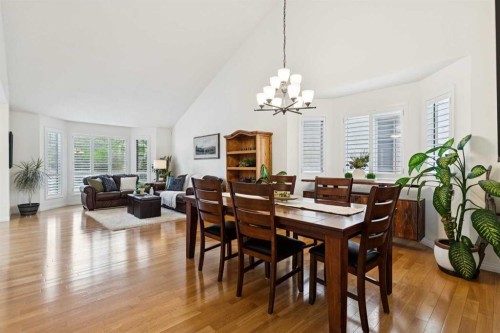 52 Christie Knoll Heights Sw, Calgary, AB - Indoor Photo Showing Dining Room