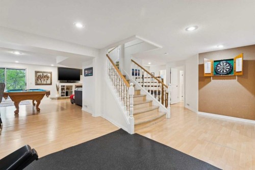 52 Christie Knoll Heights Sw, Calgary, AB - Indoor Photo Showing Other Room