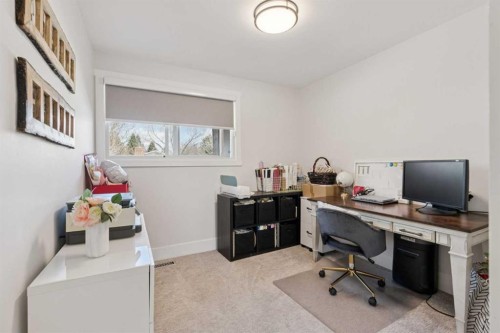 691 Brookpark Drive Sw, Calgary, AB - Indoor Photo Showing Office