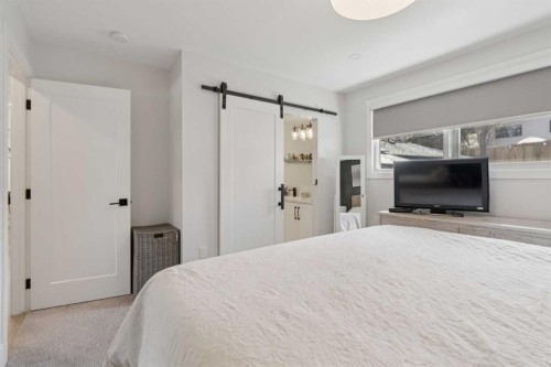 691 Brookpark Drive Sw, Calgary, AB - Indoor Photo Showing Bedroom