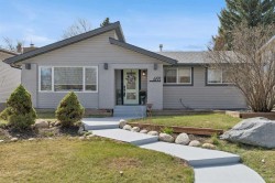 691 Brookpark Drive SW Calgary, AB T2W 2X2