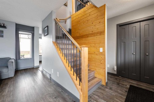 11 Woodside Circle, Airdrie, AB - Indoor Photo Showing Other Room