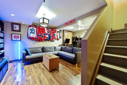 11 Woodside Circle, Airdrie, AB - Indoor