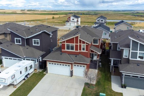 1112 Iron Landing Way, Crossfield, AB - Outdoor