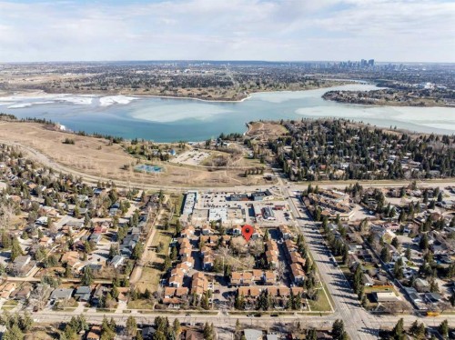 1002-2520 Palliser Drive Sw, Calgary, AB - Outdoor With View