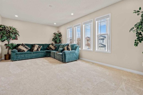 332 Oakmere Way, Chestermere, AB - Indoor Photo Showing Living Room