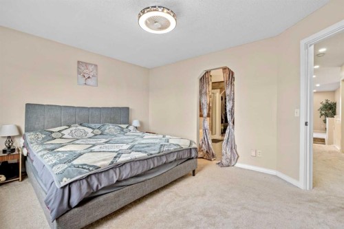 332 Oakmere Way, Chestermere, AB - Indoor Photo Showing Bedroom