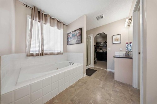 332 Oakmere Way, Chestermere, AB - Indoor