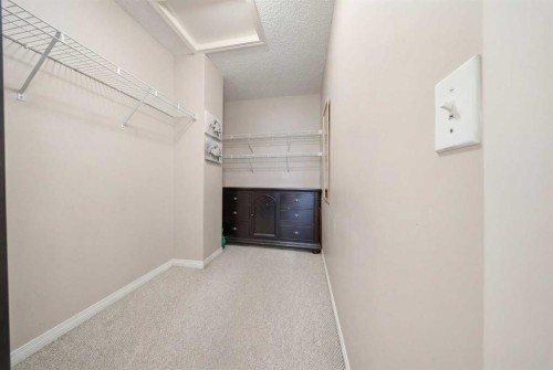 332 Oakmere Way, Chestermere, AB - Indoor