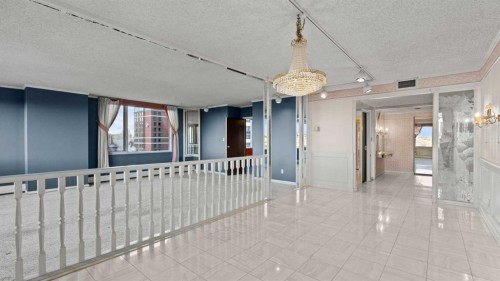 1002A-500 Eau Claire Avenue Sw, Calgary, AB - Indoor Photo Showing Other Room