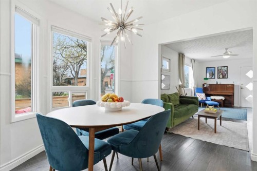 402 8A Street Ne, Calgary, AB - Indoor Photo Showing Dining Room