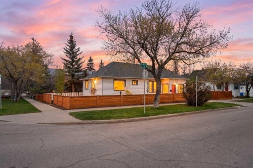 402 8A Street Ne, Calgary, AB - Outdoor