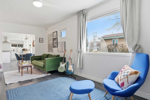 402 8A Street Ne, Calgary, AB - Indoor