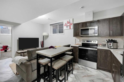 32 Seton Row Se, Calgary, AB - Indoor