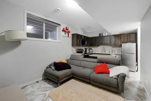 32 Seton Row Se, Calgary, AB - Indoor