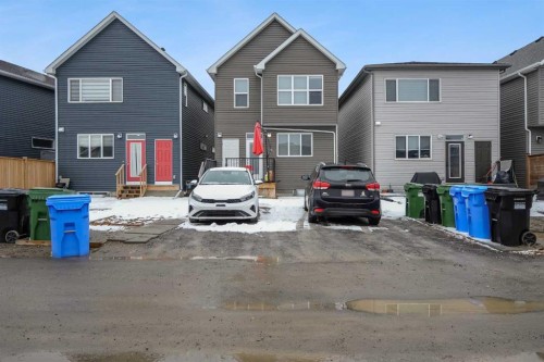 32 Seton Row Se, Calgary, AB - Outdoor