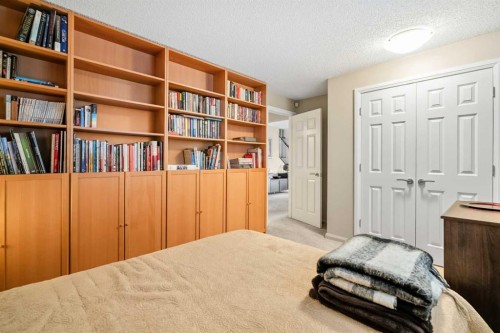91 Sun Valley Drive Se, Calgary, AB - Indoor