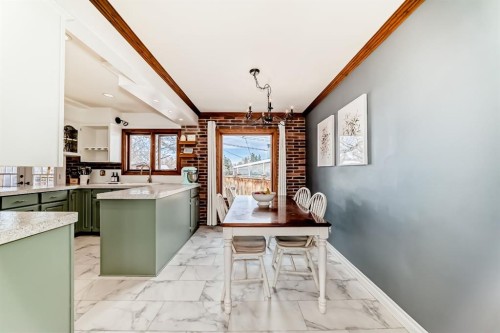 51 Foxwell Road Se, Calgary, AB - Indoor