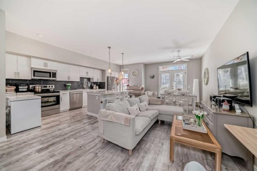 220-7 Westpark Common Sw, Calgary, AB - Indoor