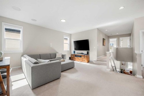 103 Auburn Glen Way Se, Calgary, AB - Indoor Photo Showing Living Room