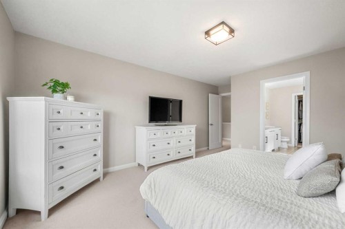 103 Auburn Glen Way Se, Calgary, AB - Indoor Photo Showing Bedroom